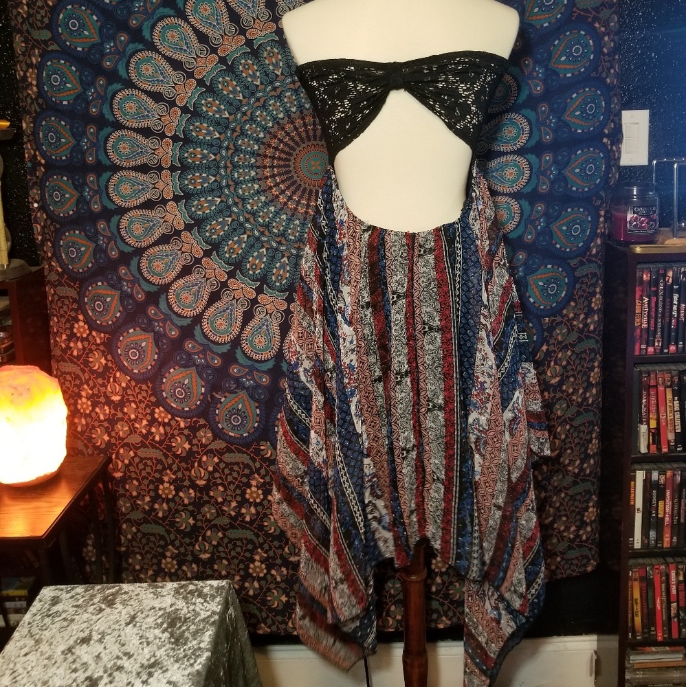 Dress, XL - Picture 2 of 2
